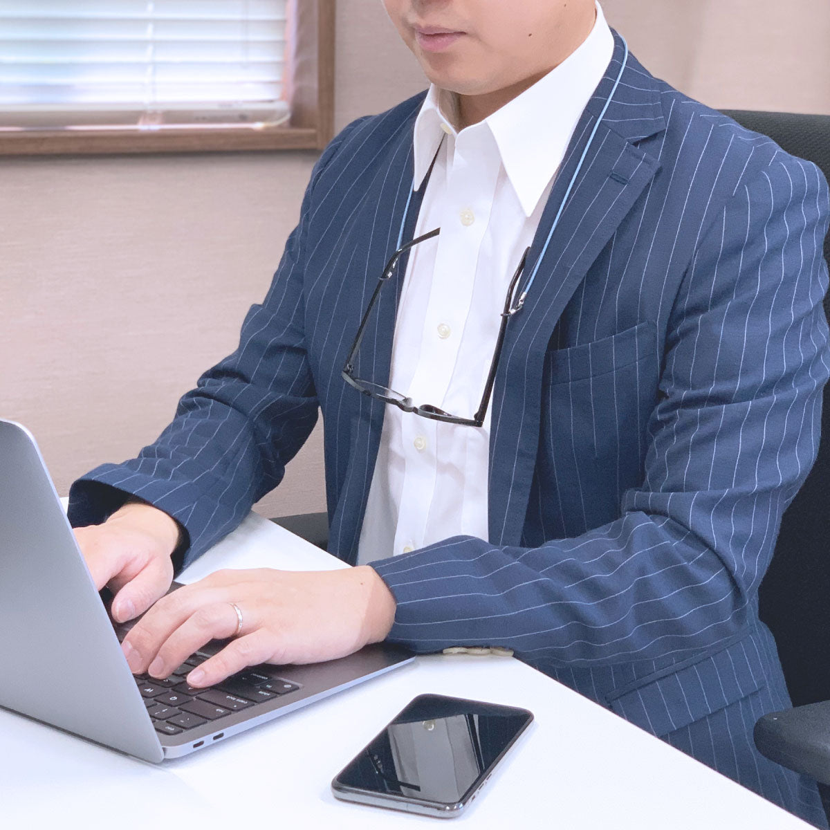 めがねコード 長さ調整付 – A.Y.Judie